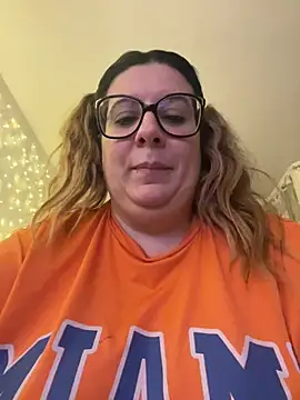 JasmineGlow7 online show from 12, 4, 2026