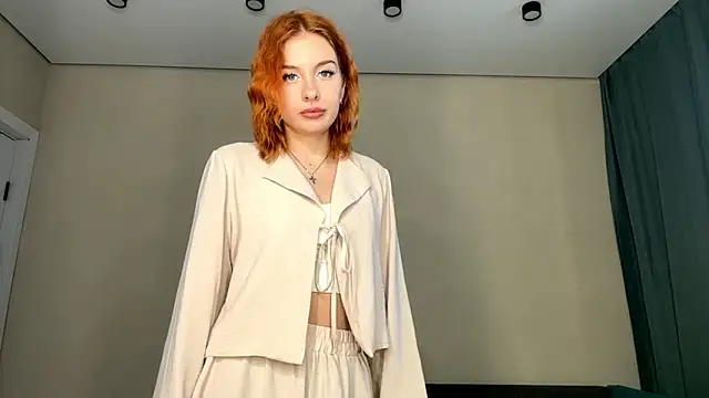 Snapshot of LuxuryRita chatting on 2, 2, 2026 LuxuryRita online show from 2, 2, 2026