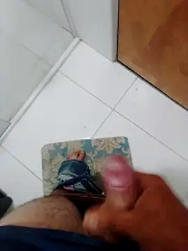 pau-de-ourod online show from 11, 4, 2026