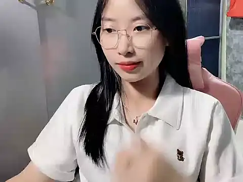 Snapshot of Linne6789 chatting on 28, 2, 2026 Linne6789 online show from 28, 2, 2026