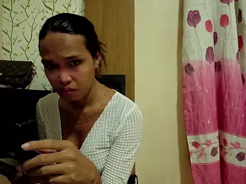Snapshot of WildJennifercum chatting on 15, 6, 2026 WildJennifercum online show from 15, 6, 2026