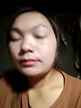 cute-hiphop online show from 7, 4, 2026