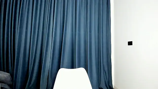 Snapshot of luna_yum chatting on 20, 2, 2026 luna yum online show from 20, 2, 2026