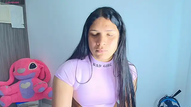 Snapshot of alys_love chatting on 26, 5, 2026 alys love online show from 26, 5, 2026