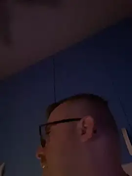 io1Elian online show from 10, 4, 2026