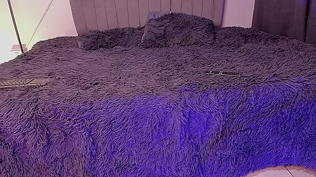 im oleiderr online show from 6, 4, 2026