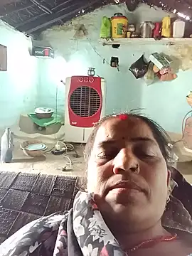 Snapshot of Manu_mehta chatting on 18, 5, 2026 Manu mehta online show from 18, 5, 2026