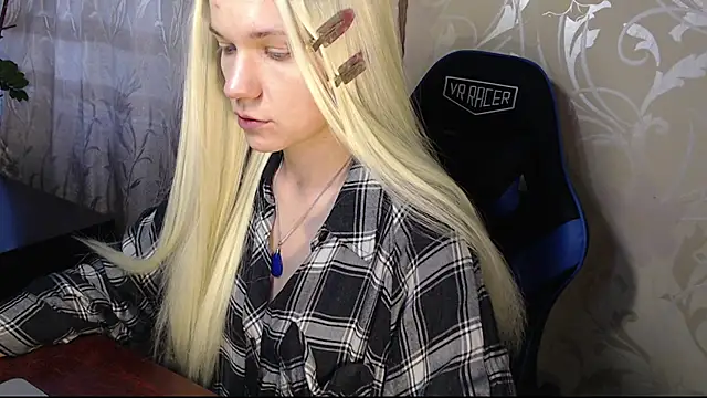 Shiny Victoria online show from 11, 3, 2026