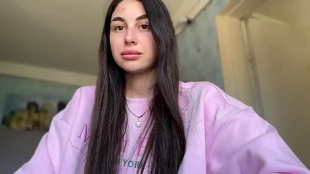 LiluMartiznir online show from 15, 4, 2026