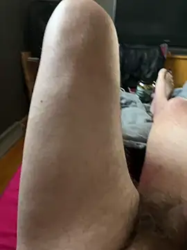 Skippy2420 online show from 9, 2, 2026