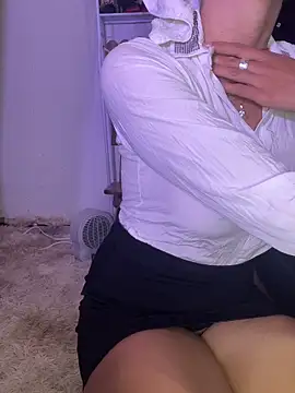 Isabelle Sara online show from 29, 5, 2026
