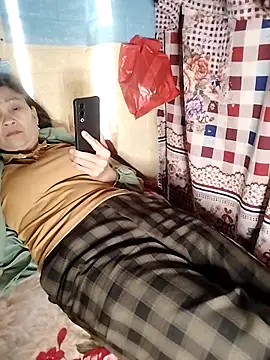 miko nyan2006 online show from 4, 3, 2026