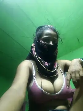 Vinita cuty online show from 5, 4, 2026