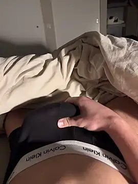 Robertocavall online show from 22, 2, 2026