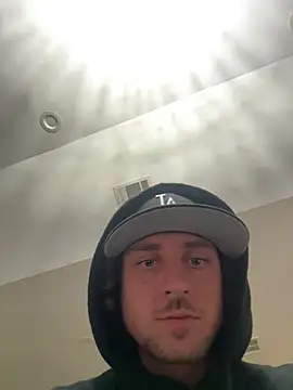 xxlivecouple online show from 19, 2, 2026