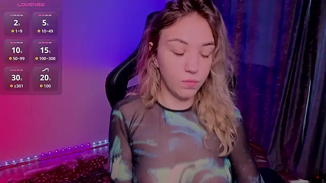 alice charm  online show from 20, 3, 2026