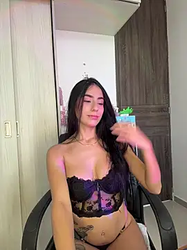 Juanitaa04 online show from 25, 2, 2026