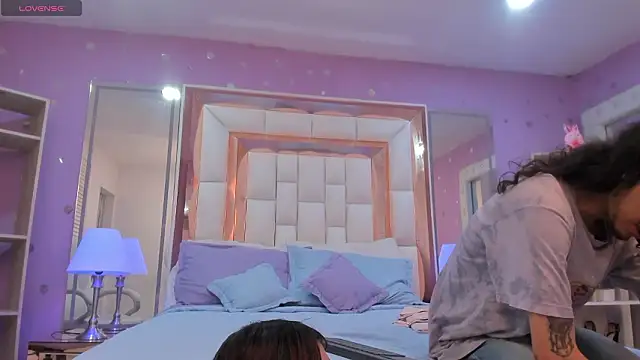 Goldentemptation  online show from 26, 3, 2026