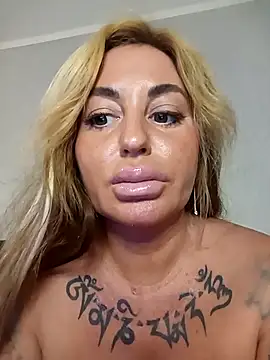 MiaMooly online show from 20, 10, 2025