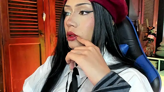 Snapshot of Ivy_Byte chatting on 22, 7, 2026 Ivy Byte online show from 22, 7, 2026