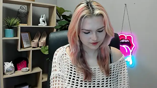 SweetLilyxo online show from 7, 7, 2026