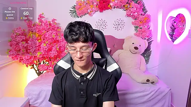 Patrick Howland  online show from 24, 3, 2026