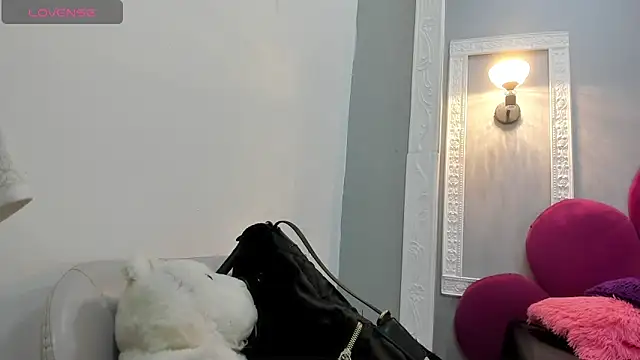 Snapshot of Raven_love chatting on 26, 5, 2026 Raven love online show from 26, 5, 2026