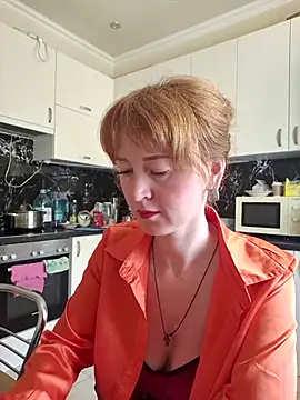 LanaBananaa  online show from 13, 4, 2026