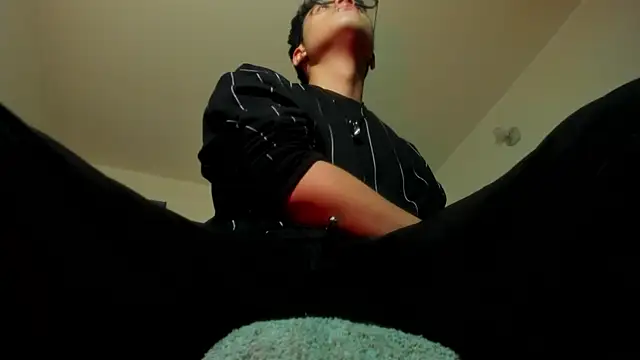 Adonibaskerville4 online show from 18, 2, 2026