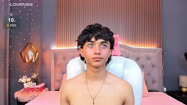 Noa 03 online show from 17, 2, 2026