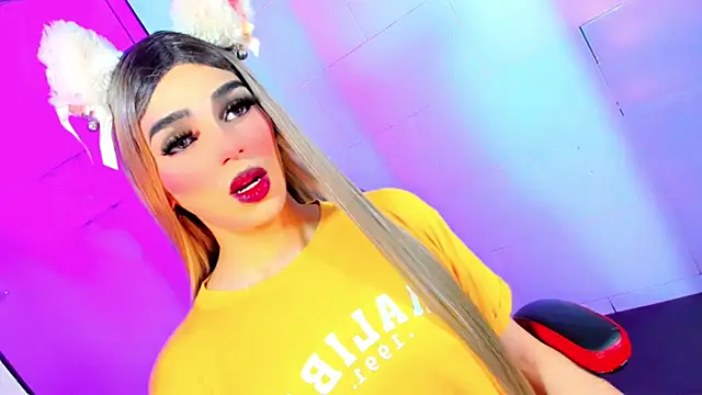 Snapshot of Maddye_Fox chatting on 3, 3, 2026 Maddye Fox online show from 3, 3, 2026