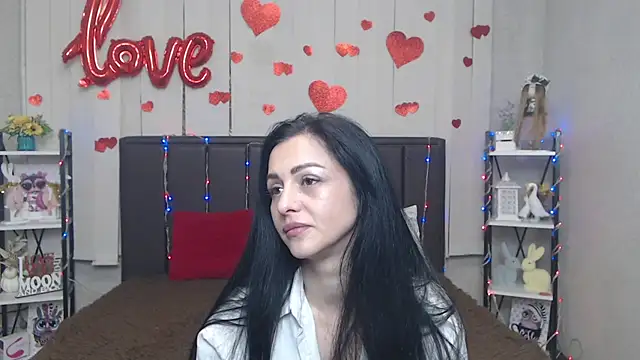 Snapshot of EvaClarkk chatting on 17, 5, 2026 EvaClarkk online show from 17, 5, 2026