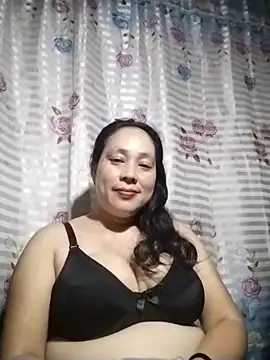 May Bombs online show from 12, 2, 2026