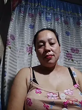 May Bombs online show from 27, 2, 2026