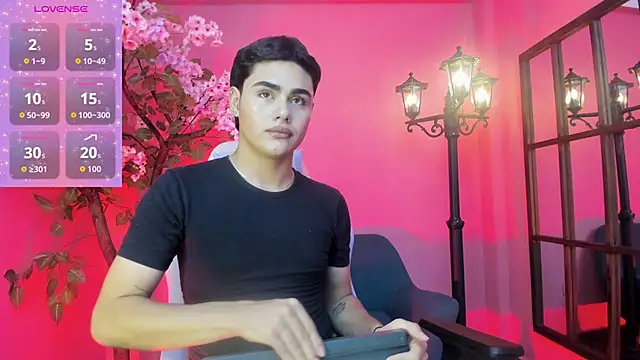 Snapshot of FemNoa chatting on 11, 2, 2026 FemNoa online show from 11, 2, 2026