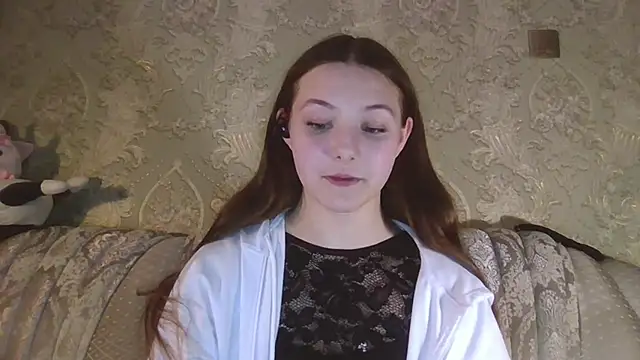 Snapshot of YuniNeko chatting on 4, 2, 2026 YuniNeko online show from 4, 2, 2026