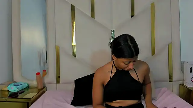 Vaneline2 online show from 10, 4, 2026