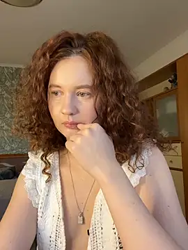 Snapshot of Anna__Desire chatting on 13, 2, 2026 Anna Desire online show from 13, 2, 2026