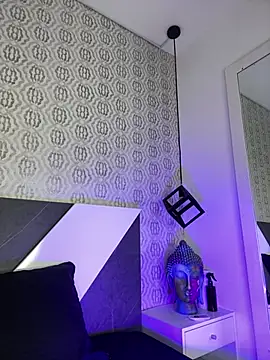 Mia rivers   online show from 5, 3, 2026