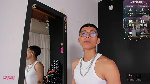 Snapshot of _Josh_Moon_ chatting on 10, 2, 2026 Josh Moon online show from 10, 2, 2026