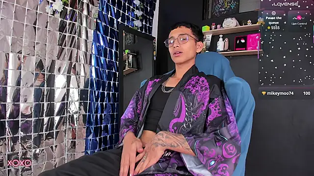 Snapshot of _Josh_Moon_ chatting on 19, 2, 2026 Josh Moon online show from 19, 2, 2026