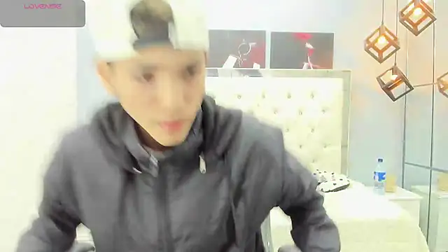 Asher costa online show from 12, 4, 2026