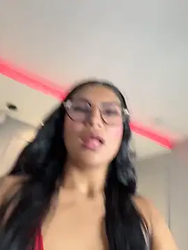 Snapshot of MiaSmit_ chatting on 15, 2, 2026 MiaSmit online show from 15, 2, 2026