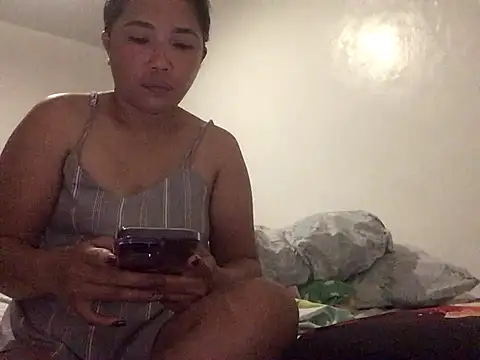 Snapshot of lady_candy85 chatting on 23, 2, 2026 lady candy85 online show from 23, 2, 2026