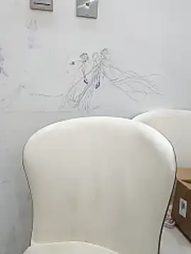 Jennie dogy online show from 2, 4, 2026