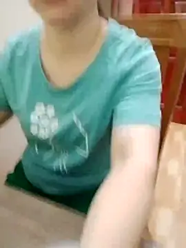 LiilyZi online show from 14, 4, 2026