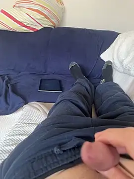 ManuelCervantes1972 online show from 26, 3, 2026