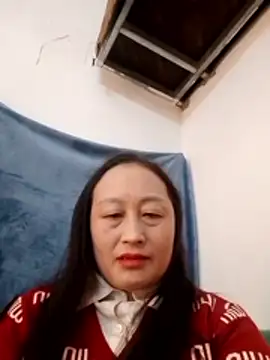 Snapshot of Jolie_sexy chatting on 3, 3, 2026 Jolie sexy online show from 3, 3, 2026