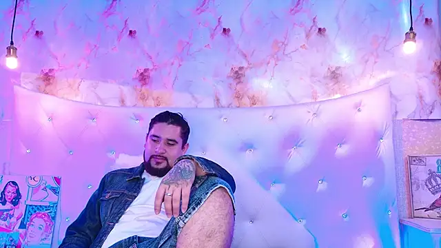 SasshaSpicy online show from 17, 4, 2026