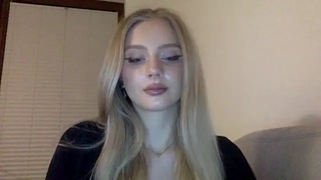 MayaWetDream online show from 10, 3, 2026